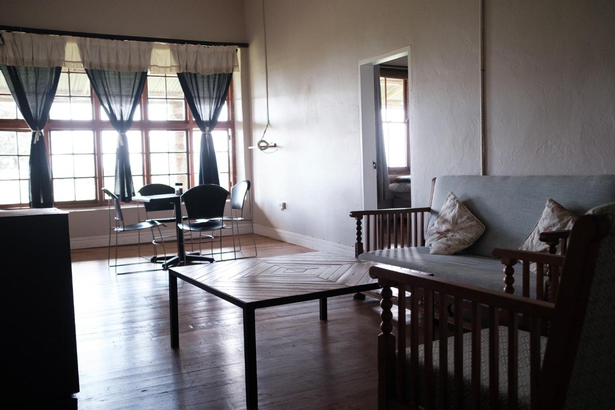 The Border Post, Bed And Breakfast Bergville Ngoại thất bức ảnh